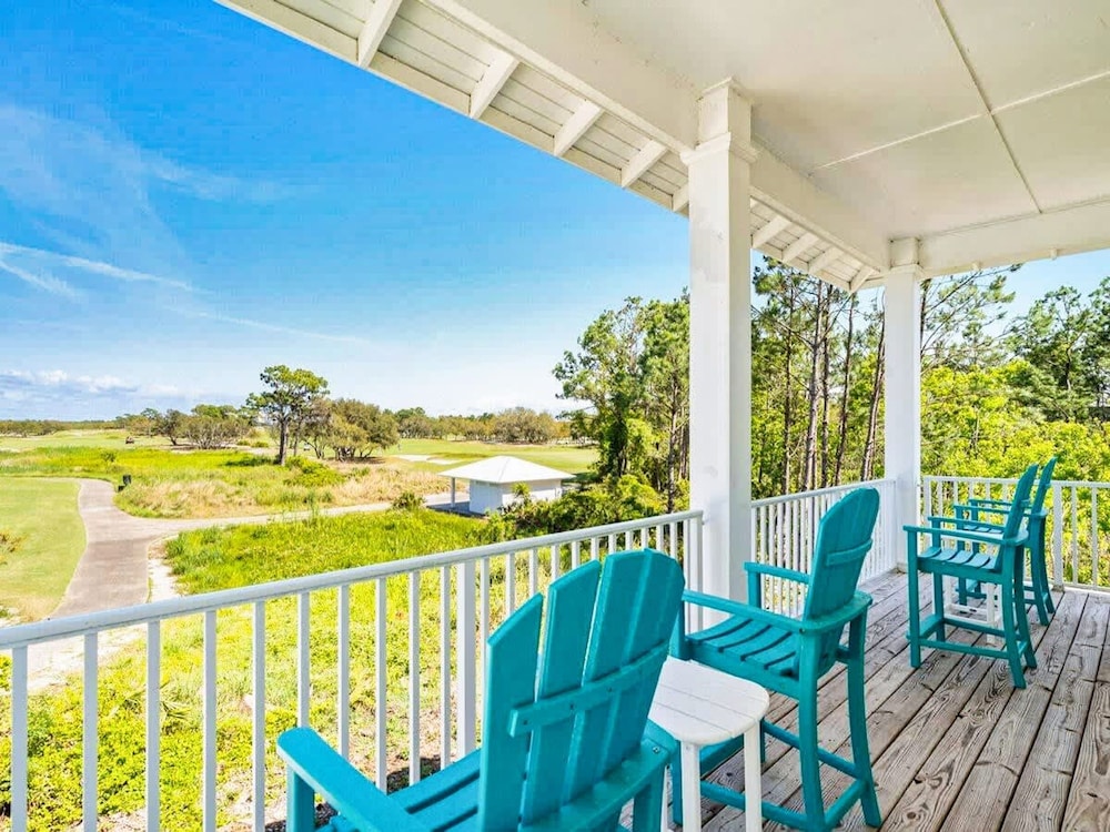 Gulf Shores Hideaway Walk to Waves Pool Golf Views
