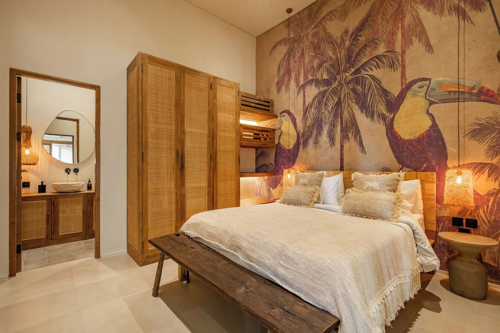 Rice Field Villa with Rooftop Jacuzzi
