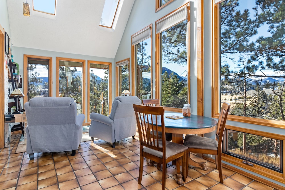 Vista Of Lake Estes By Estes Park Homes 3 Bedroom Home by RedAwning - Property Image 6