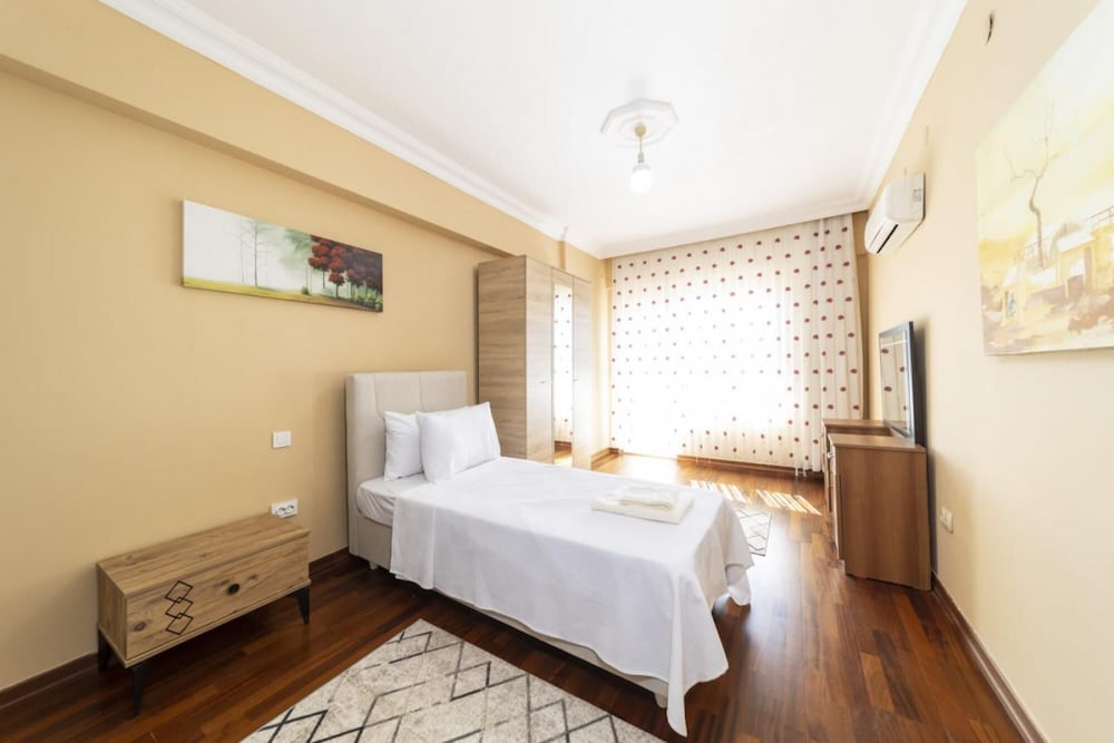Flat With Sea View 5 Min to Beach in Antalya