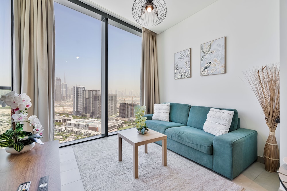 PVH - Serene 1BR - Sobha Waves