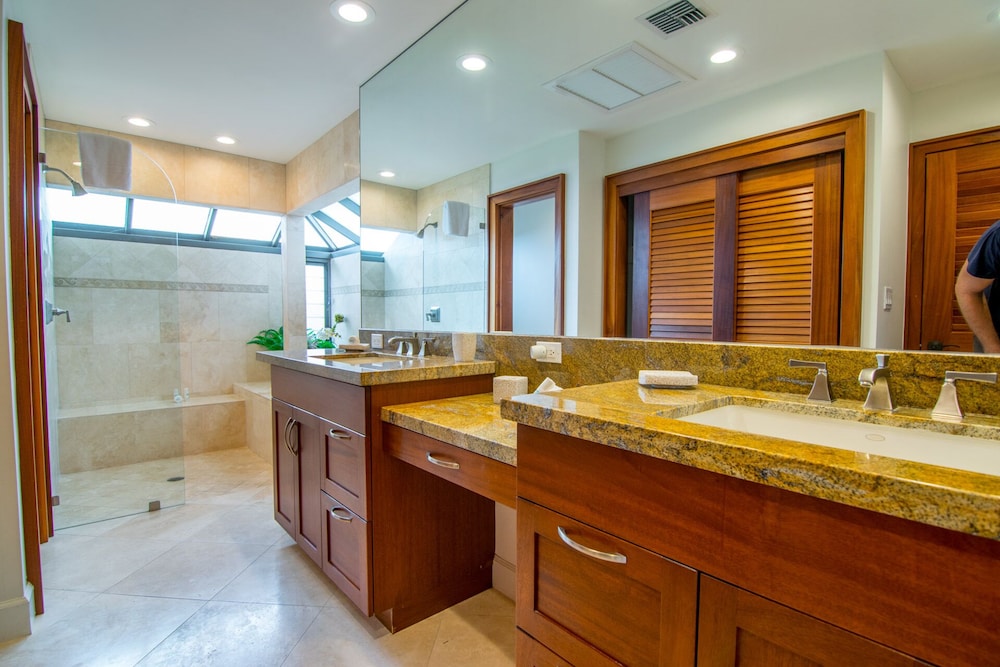 Kapalua Bay Villa 35b3 Gold Ocean Front - Image 2