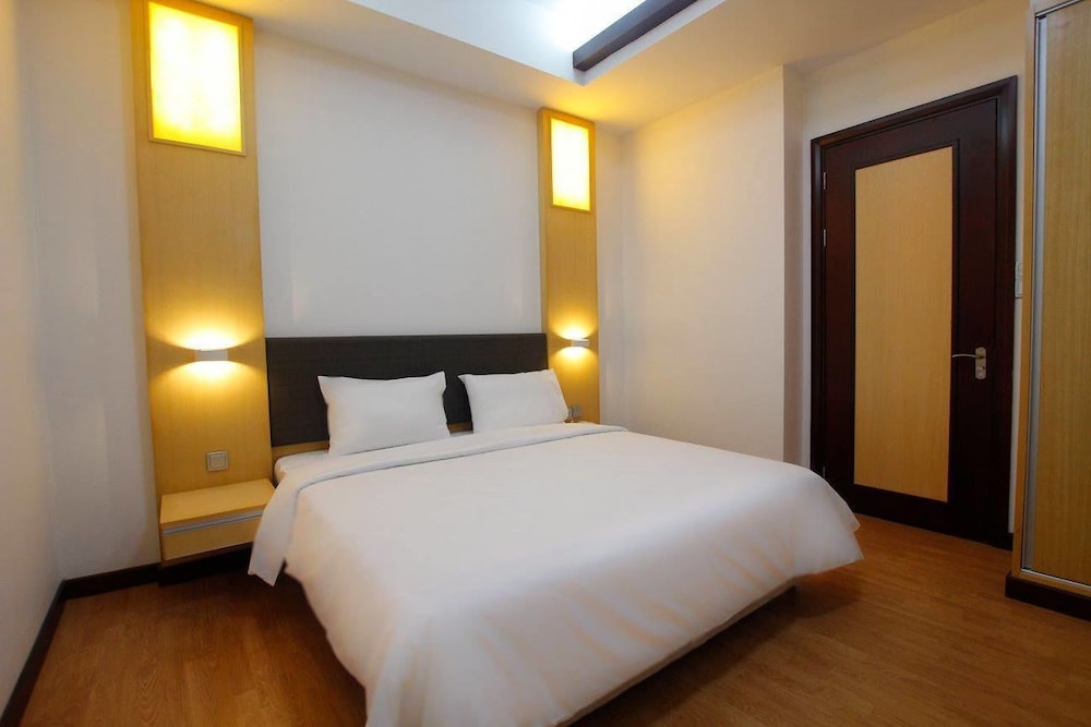 Imperial Suites Miri photo 5
