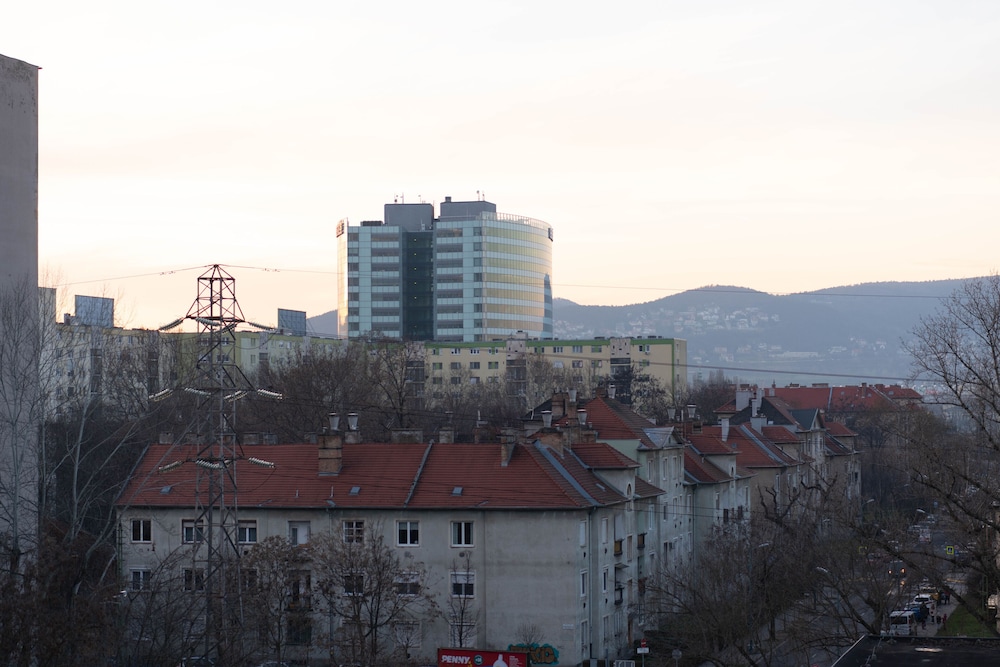 Dagály Apartments by FirstHost view 4