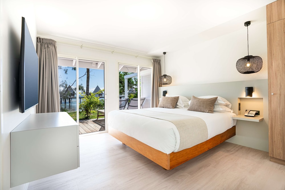 DoubleTree by Hilton Noumea Ilot Maitre Resort view 4