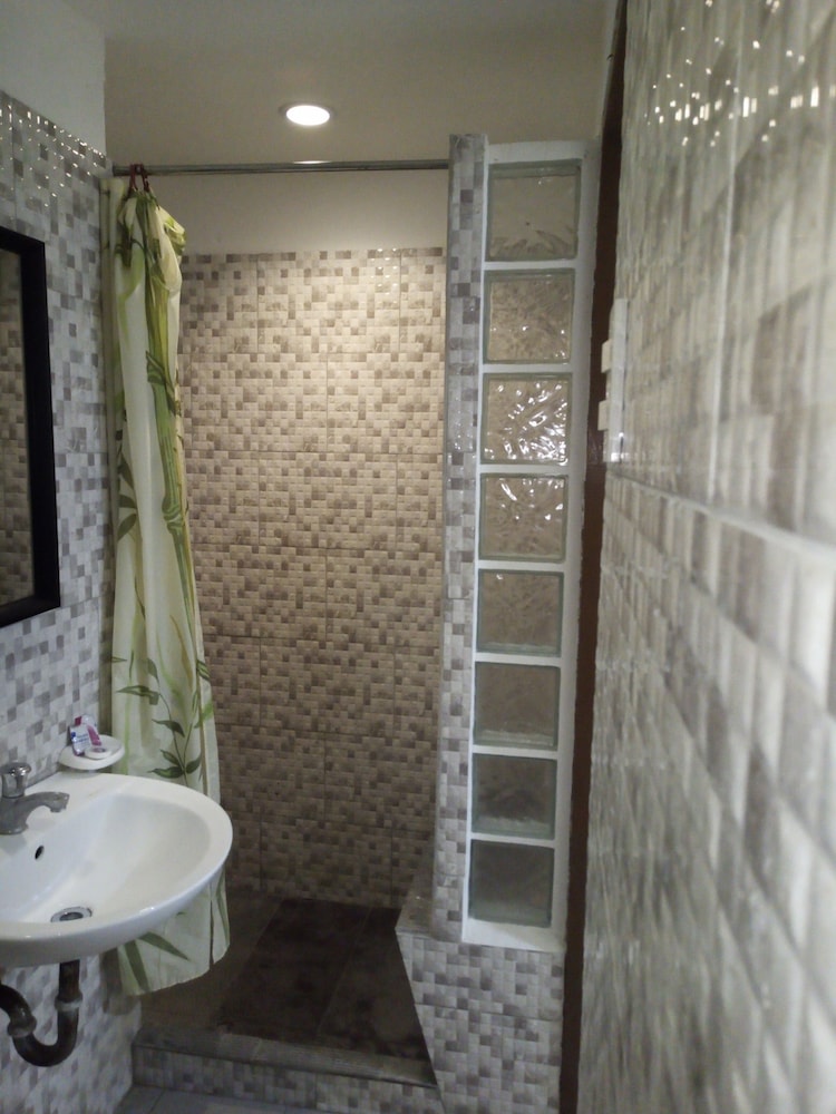 Photo 46