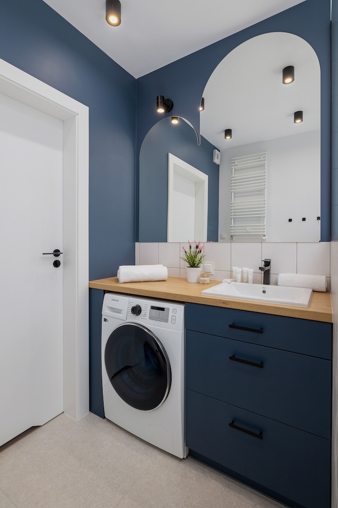 Apartament Podgórze Kraków by Renters view 5