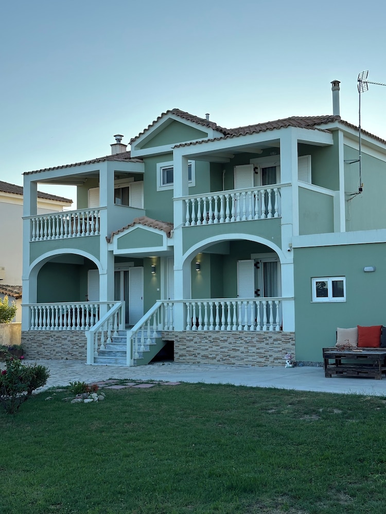 Denva Holiday Home