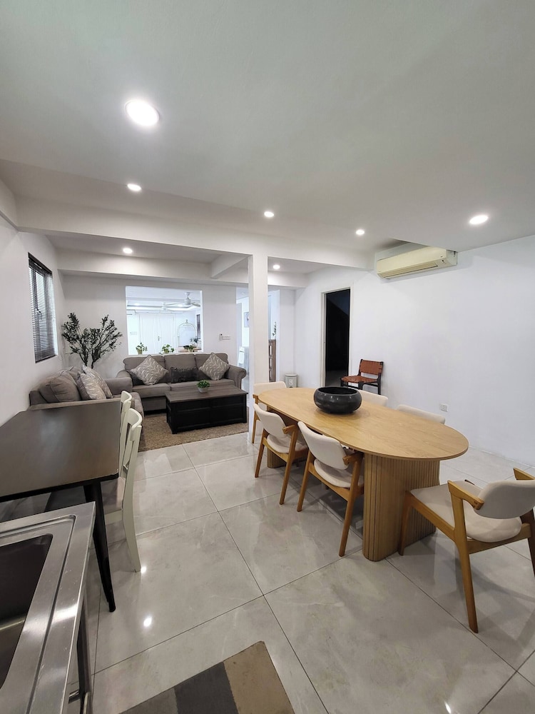 Luxury Tropical Bungalow in Damansara Golden Core