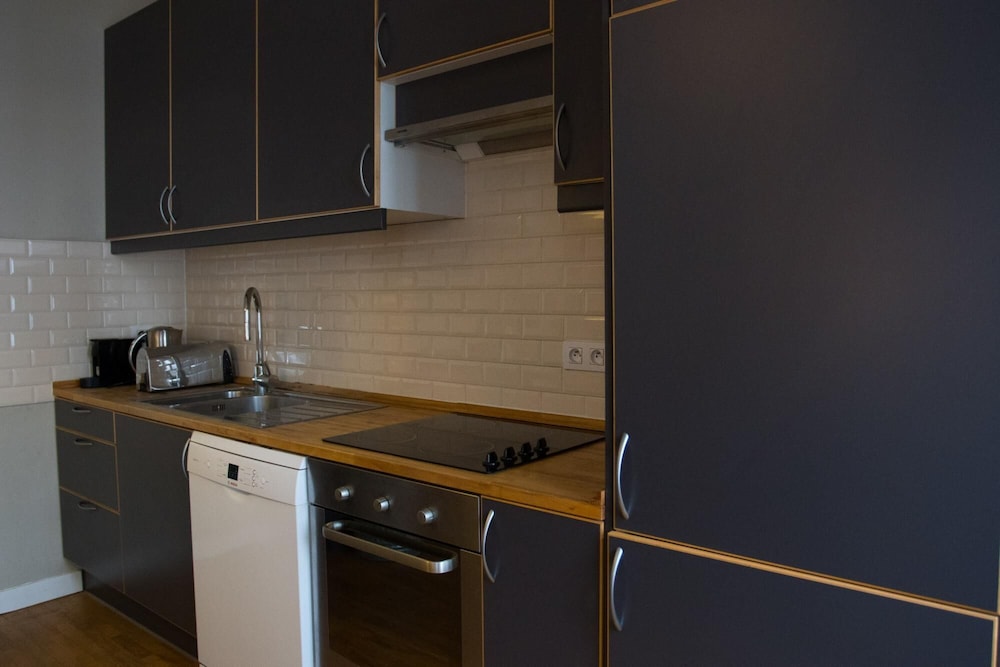 Unit 11 - Lovely Apartment With Terrace Near Avenue Louise