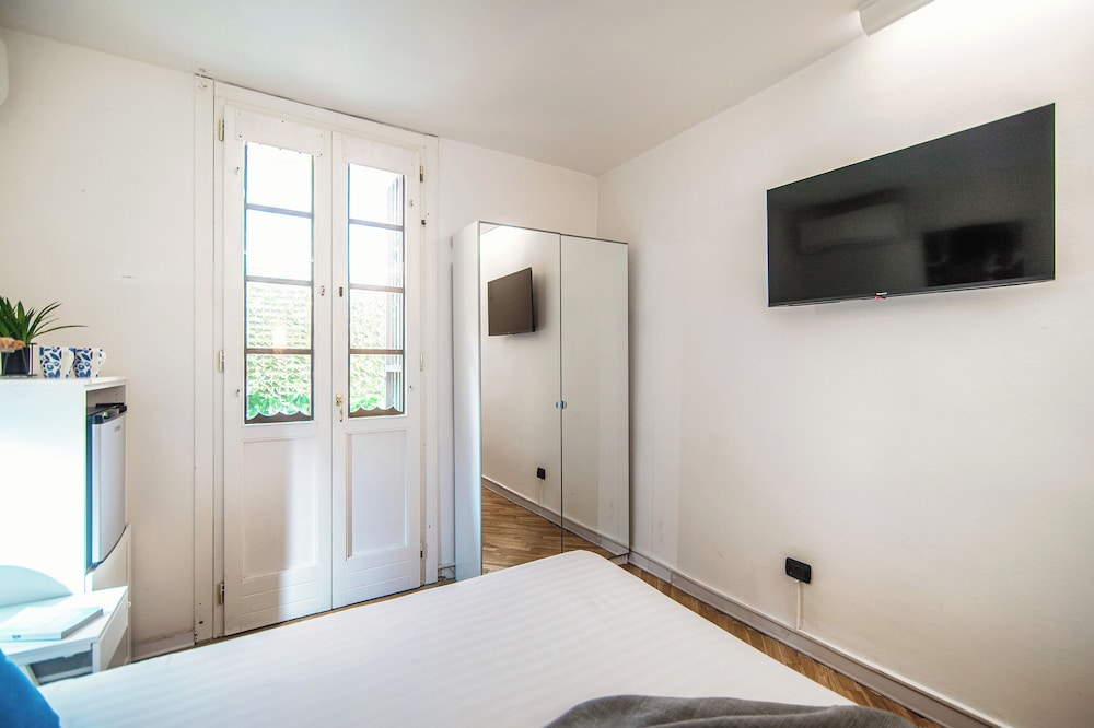 JOIVY Al Duomo guest house