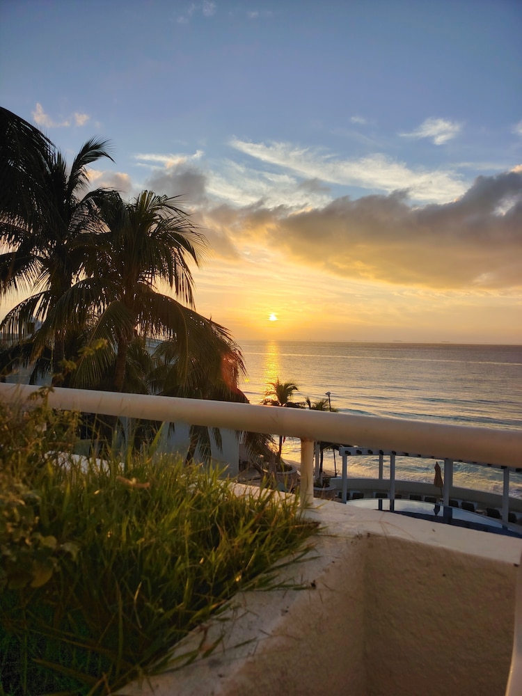 Sunset Fishermen Beach Resort Room 344 A&B