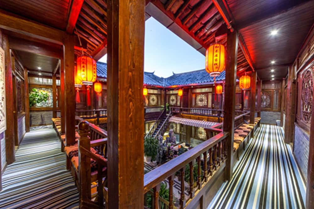 He Mu Ju Inn Zhongyi Branch