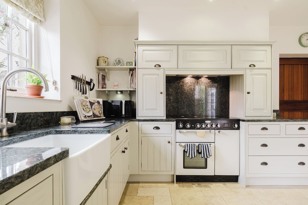 Herdsman's Cottage - 3BD in Wiltshire