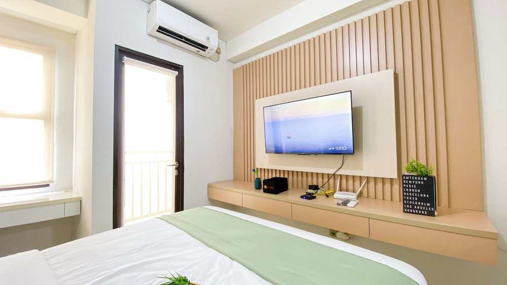 Best Value Studio Room Transpark Cibubur Apartment