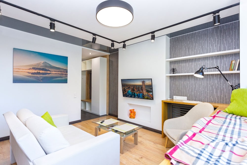Apartment on Karalia street