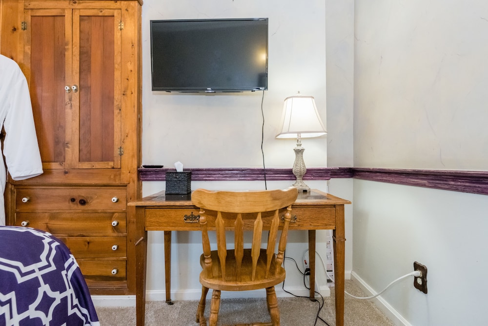 Madison Street Inn B&B 4