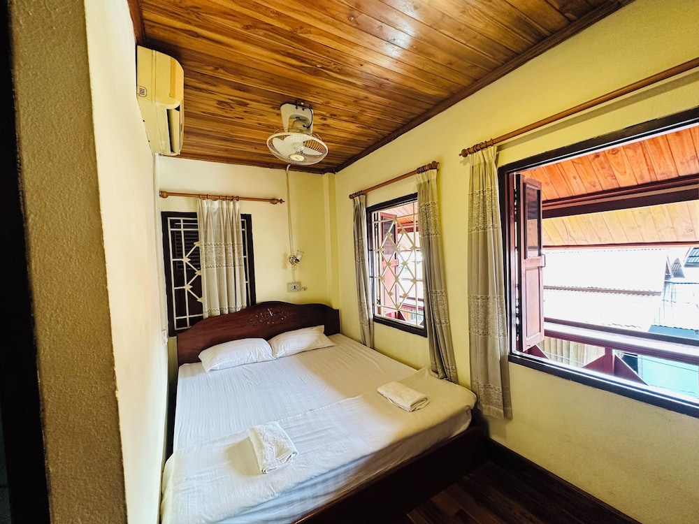 Silikhane Guest House