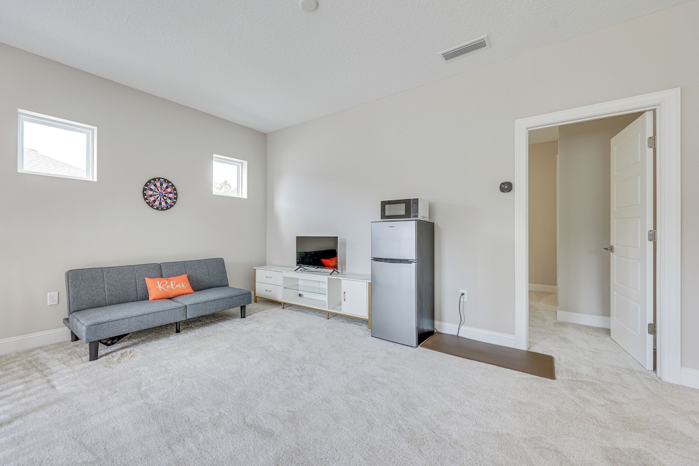 < 20 Mi to JAX Beach + Game Days: Upscale Retreat
