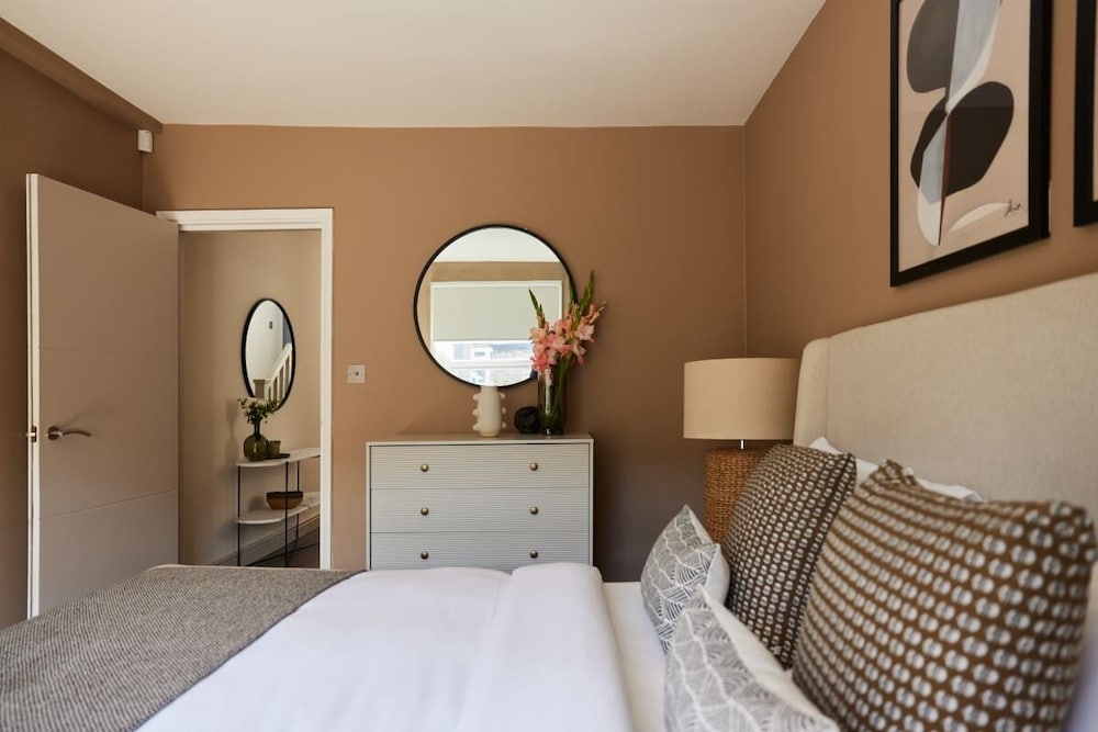 The Kilburn Crib - Stunning 3bdr Flat
