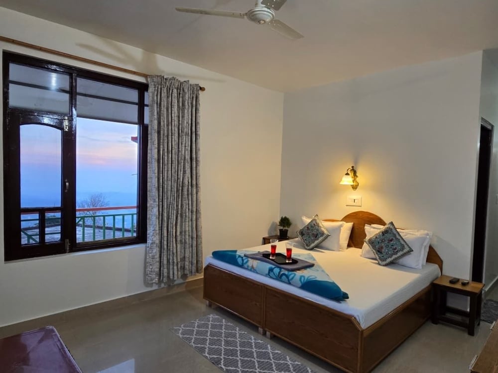 East Home Stay