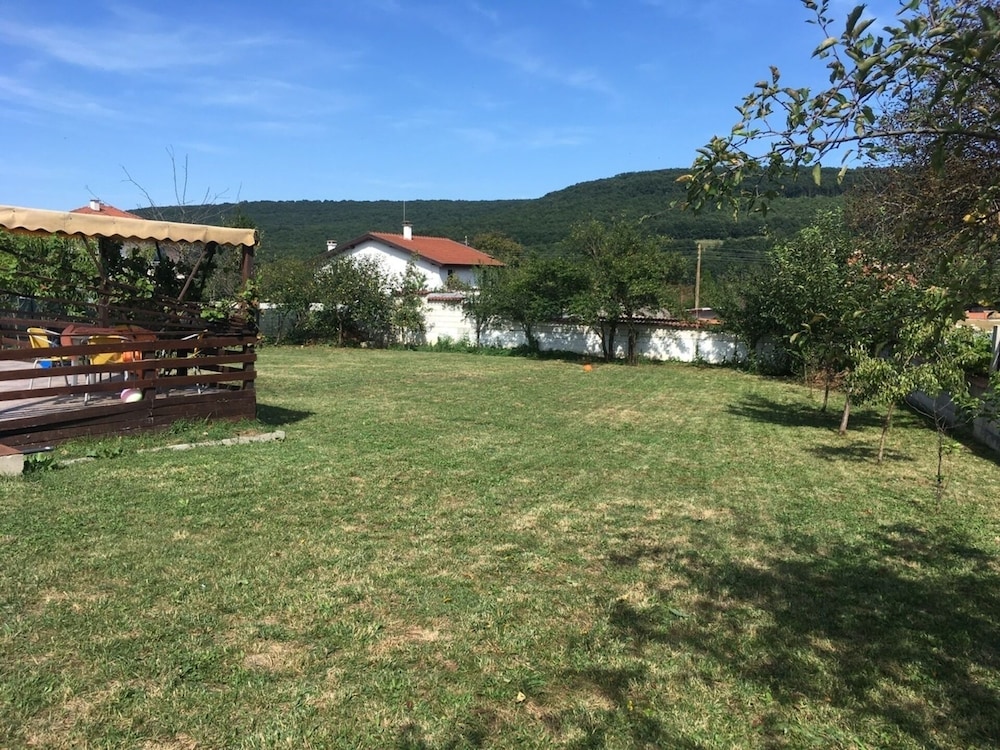 Photo 17