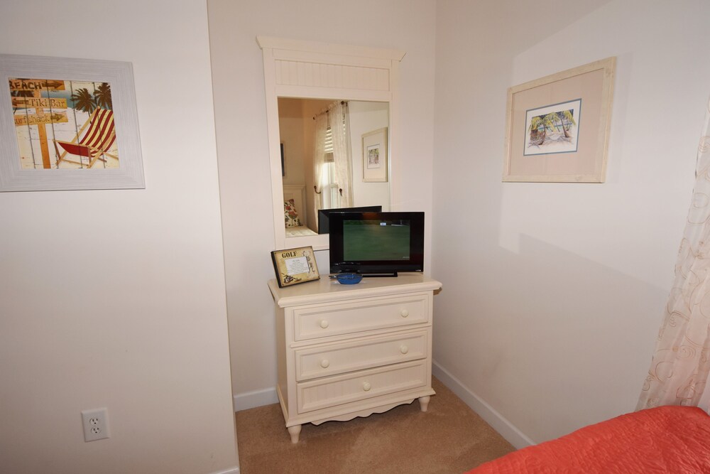 Ironwood Apartment 712 view 4