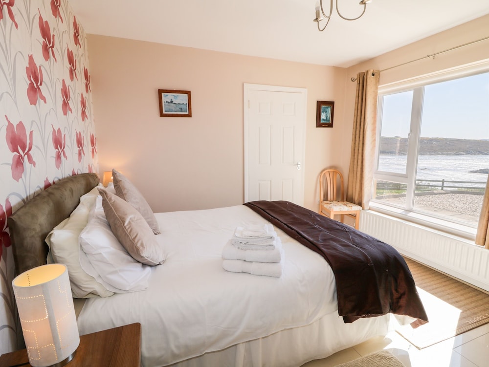 Inverbeg Cottage 2