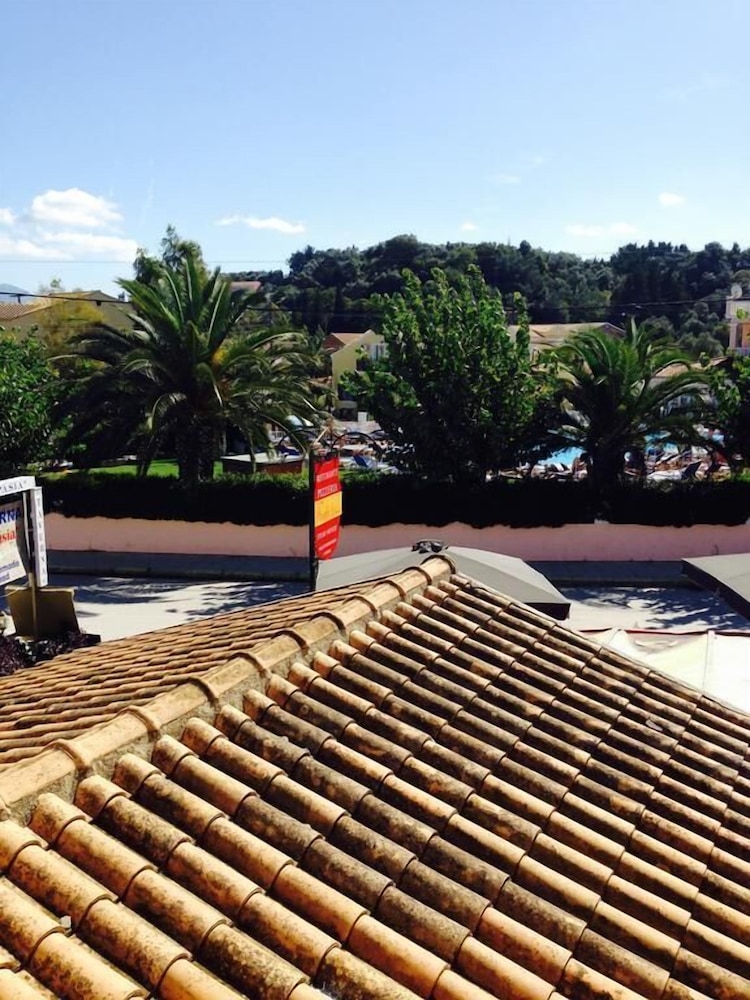 Sidari Life Apartrment view 4