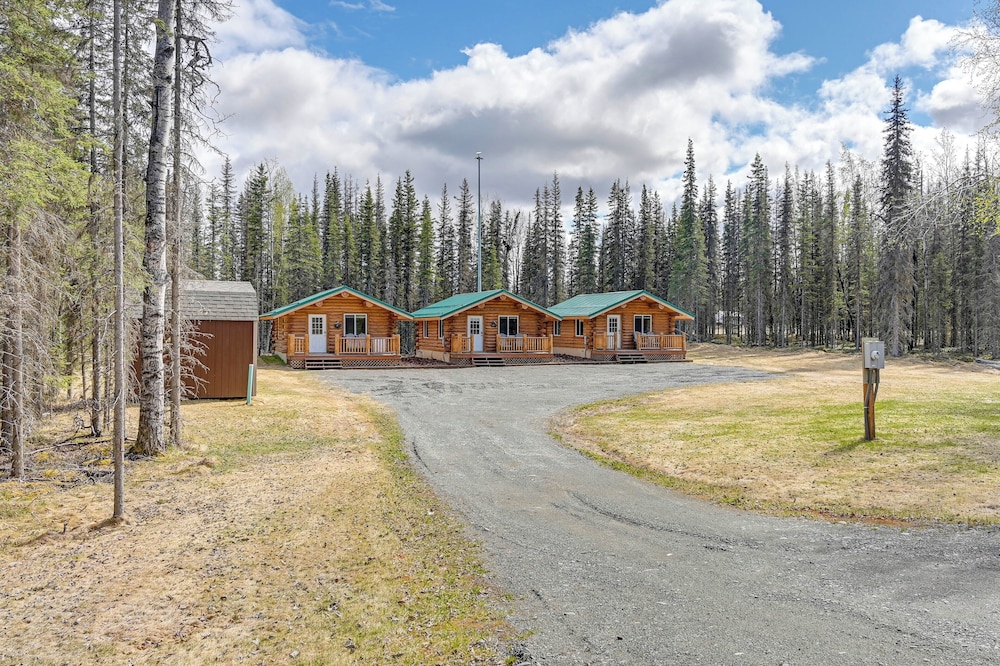 Woodsy Cabin Near Kenai River: Great for Anglers! view 3