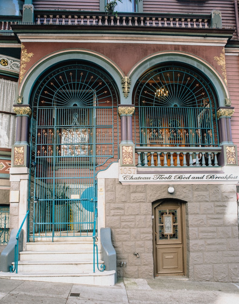 Chateau Tivoli B&B