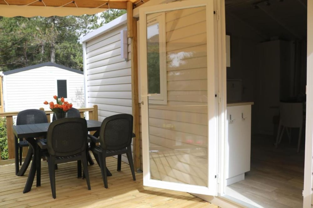 Camping RCN Les Collines de Castellane view 3