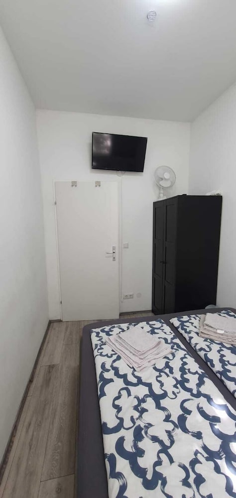 Spacious 5BR Apt 6 to Min Enkplatz