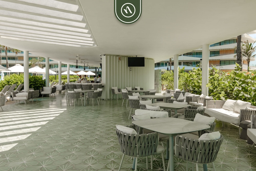 Emerald T3 I8 La Isla Residences