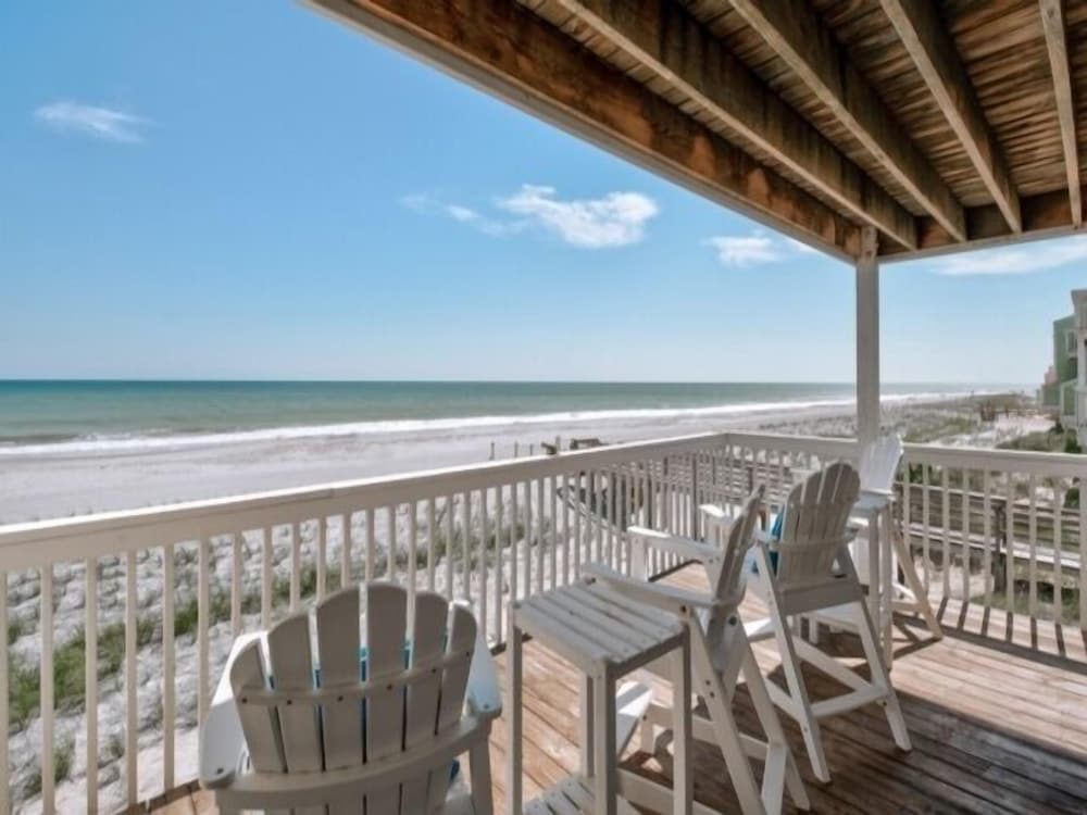Sweet N Salty 3 Bedroom Townhouse