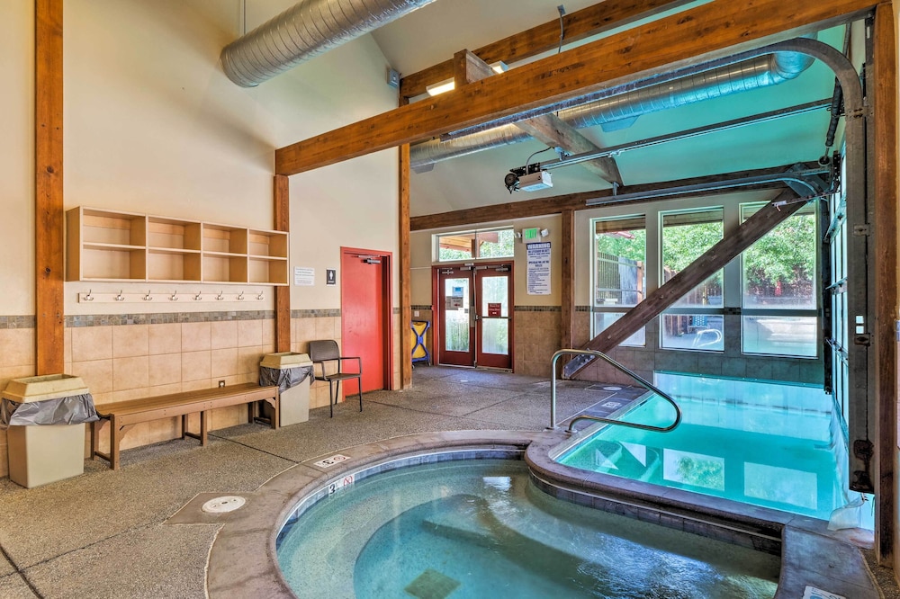 Walk to Main Street: Breck Condo w/ Balcony!