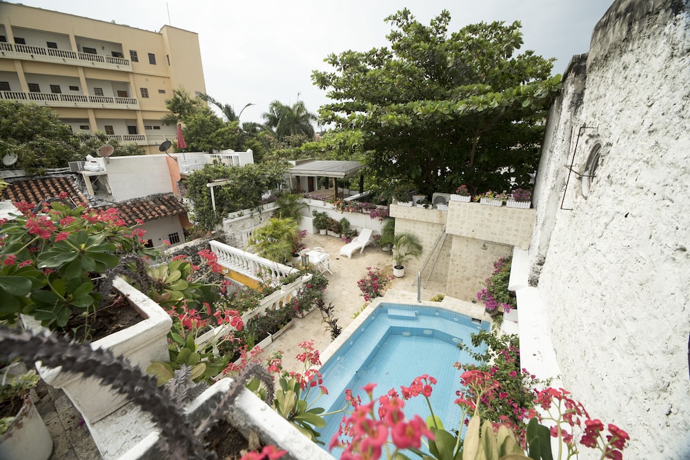 Casa Santo Domingo By Nomad Guru