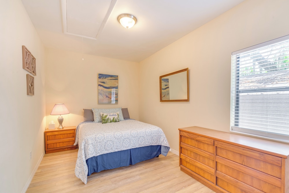 < 1 Mi to Lake Rousseau: Waterfront Home!