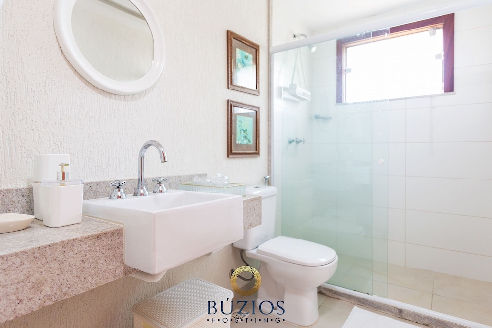 Bz15 Casa 200 metros da praia 4 suítes
