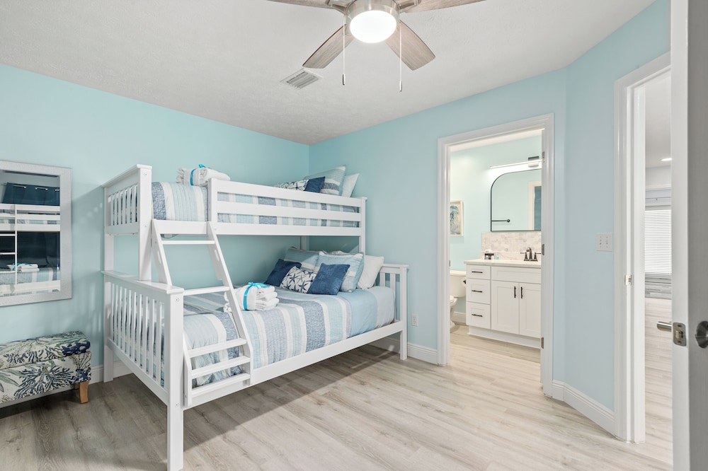 Sago by the Sea: 2-bed, 2.5-bath Retreat Steps From the Beach, Sleeps 7!