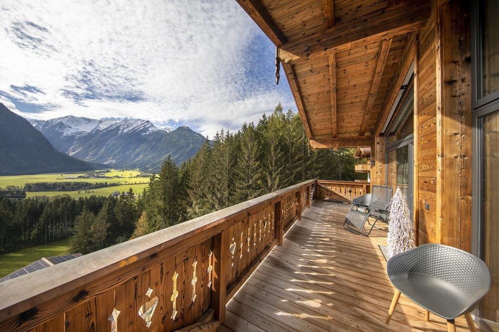 Ski-friendly Chalet in Neukirchen