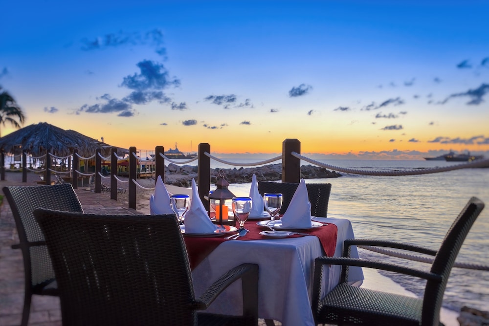 Simpson Bay Resort Marina & Spa 76