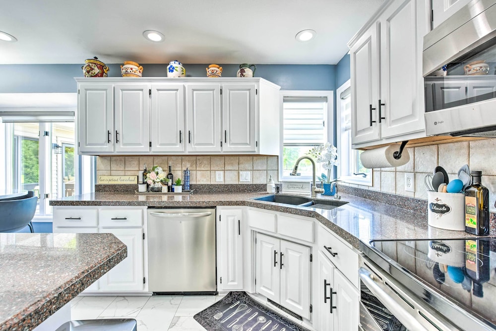 Pet-friendly Maple Grove Gem w/ Private Yard! - Property Image 23