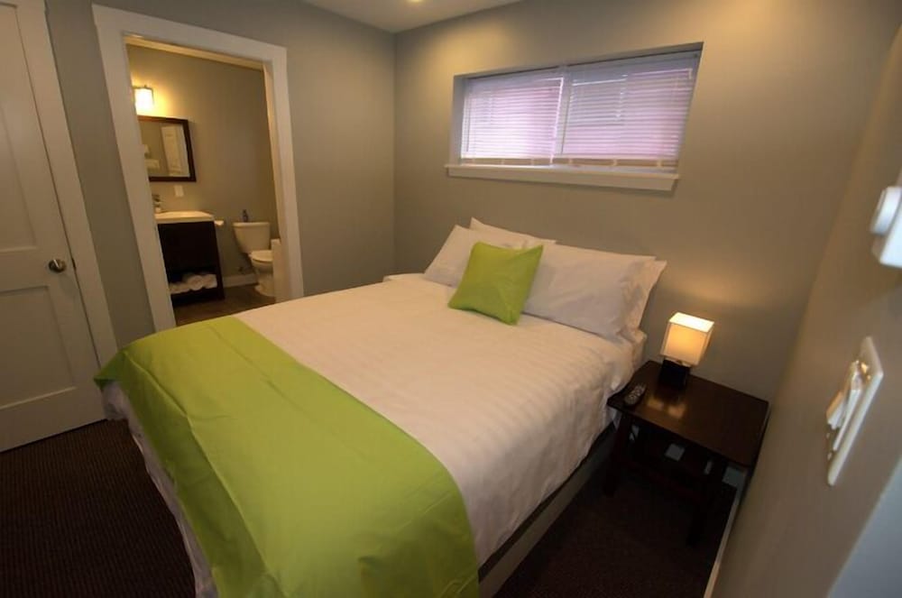 First Avenue Executive Suites