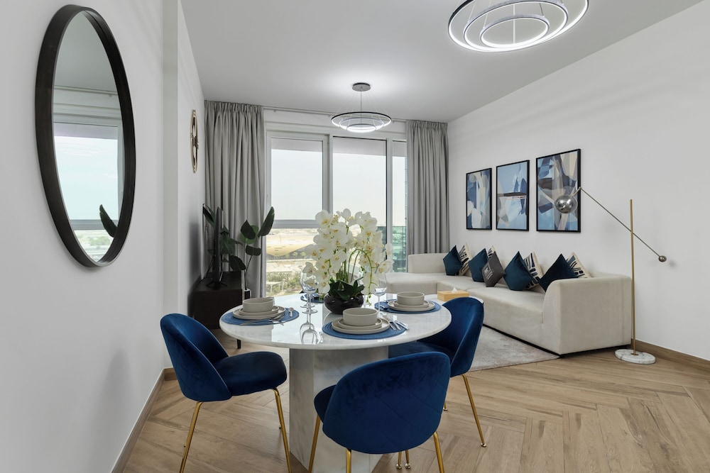 Maison Privee - Urban Parkside Living near the Iconic Dubai Frame