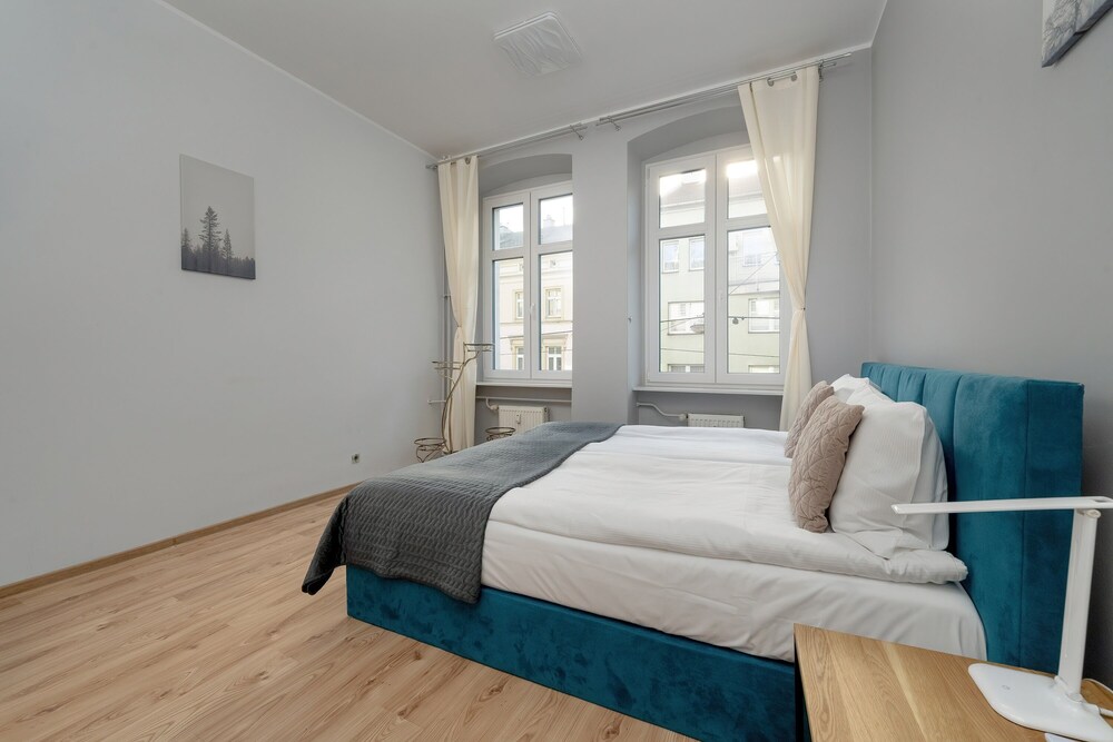 Apartment Plac Grunwaldzki by Renters