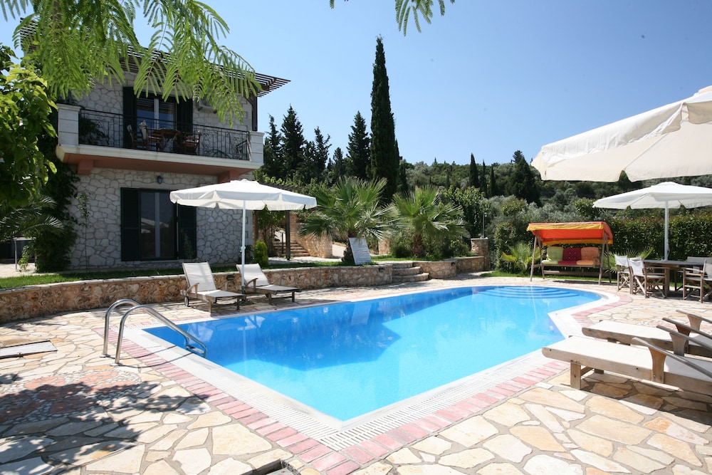 Villas Goudis