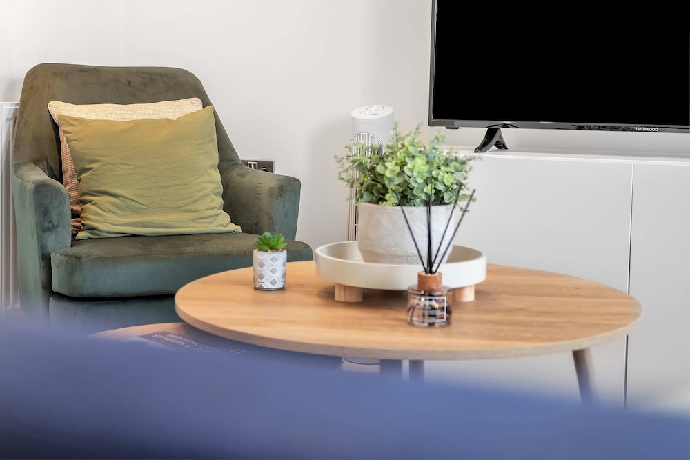 30 Monthly Discount Long-stay St Mary s Retreat