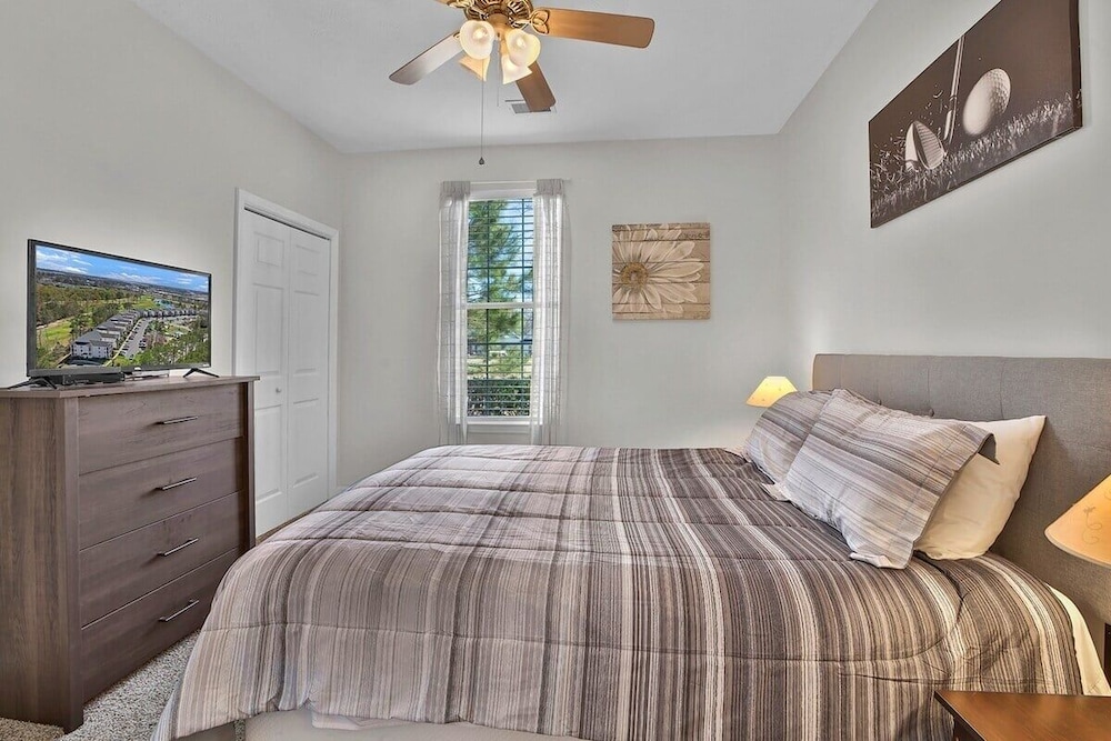 River Oaks 57b 2 Bedroom Condo