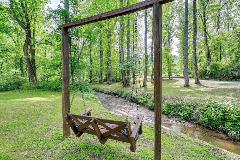 Creekside Retreat w/ Mtn Views in Lambsburg!